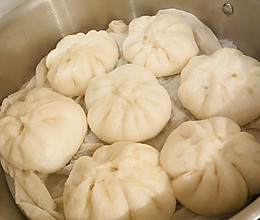 白萝卜、虾肉、五花肉包子的做法