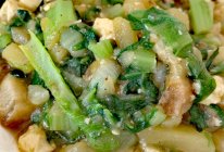 腌猪肉烩小白菜的做法