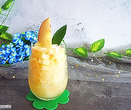 #开启观赛嗨吃局#蜜桃沙冰的做法