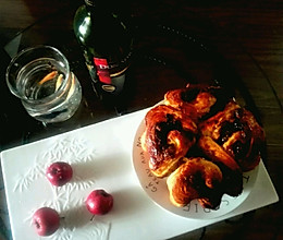 节日哈里路亚糖粉布里欧修面包的做法