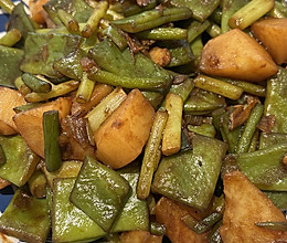 扁豆土豆蒜苗的做法