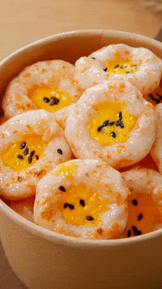 【宝宝辅食】香煎虾滑蛋圈的做法