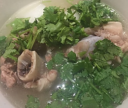 大骨头萝卜汤的做法