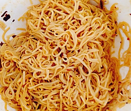 懒人面条———老干妈拌面的做法