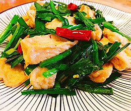 韭菜炒石屏豆腐的做法