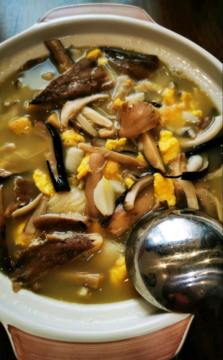 斗鸡公蛋汤的做法