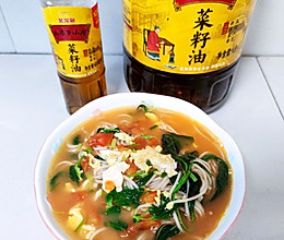 #菜油就选外婆乡，新鲜开榨抢先尝#鸡蛋番茄苋菜汤面条的做法