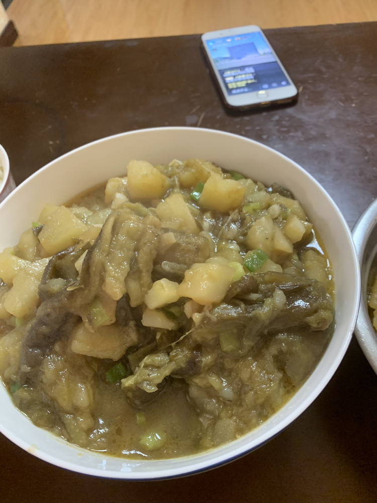 茄子炖土豆的做法