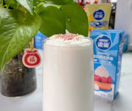 #新年好食，只炼好事#新年第一杯奶茶-奶盖版伯牙绝弦的做法