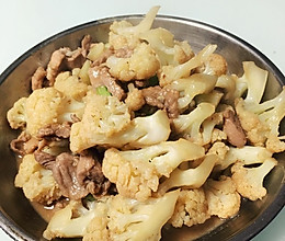 菜花炒肉的做法
