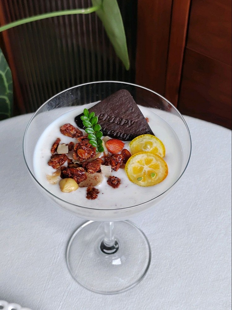 早餐：‎☆芋泥肉松咸蛋黄恰巴塔☆酸奶杯☆咖啡☕图6