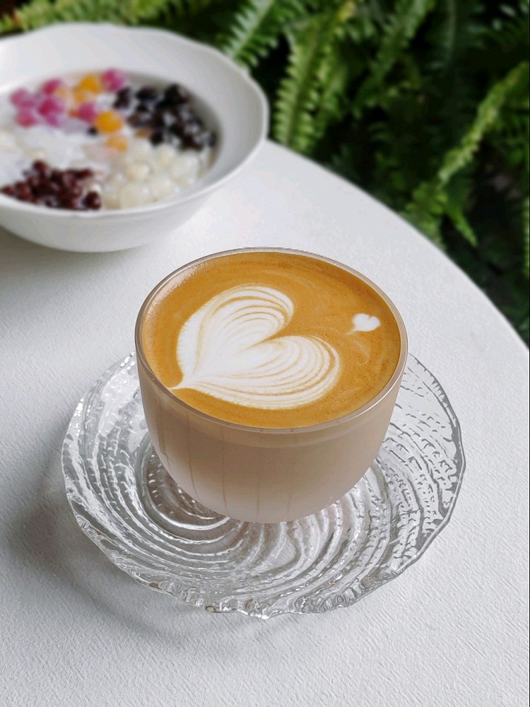 早餐𓎩𓌉𓇋 ‎：☆巧克力吐司☆甜品碗🥣☆咖啡☕𖤣𖥧𖥣｡𖤣天气预报37度，不想出门啊😦图8