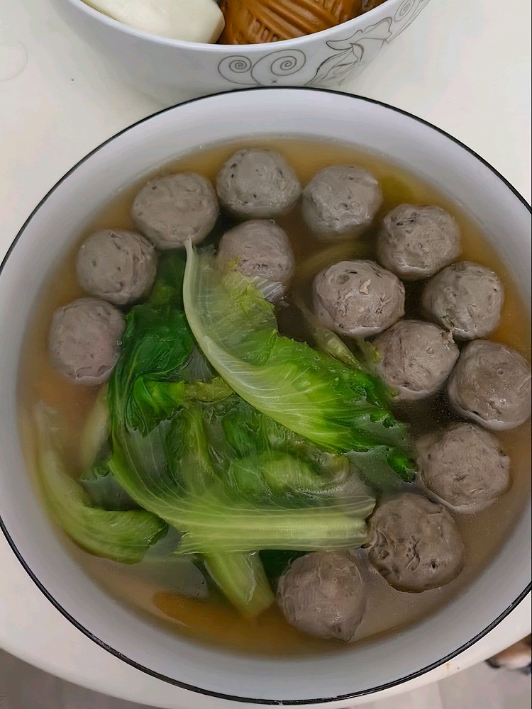生菜牛肉丸，核桃包，葱油花卷图2