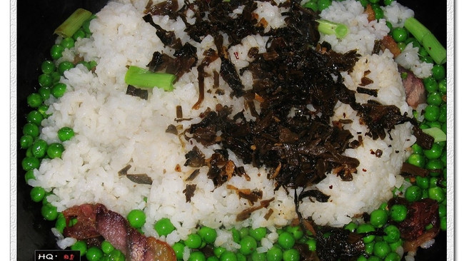 青豆腊肉焖饭的做法